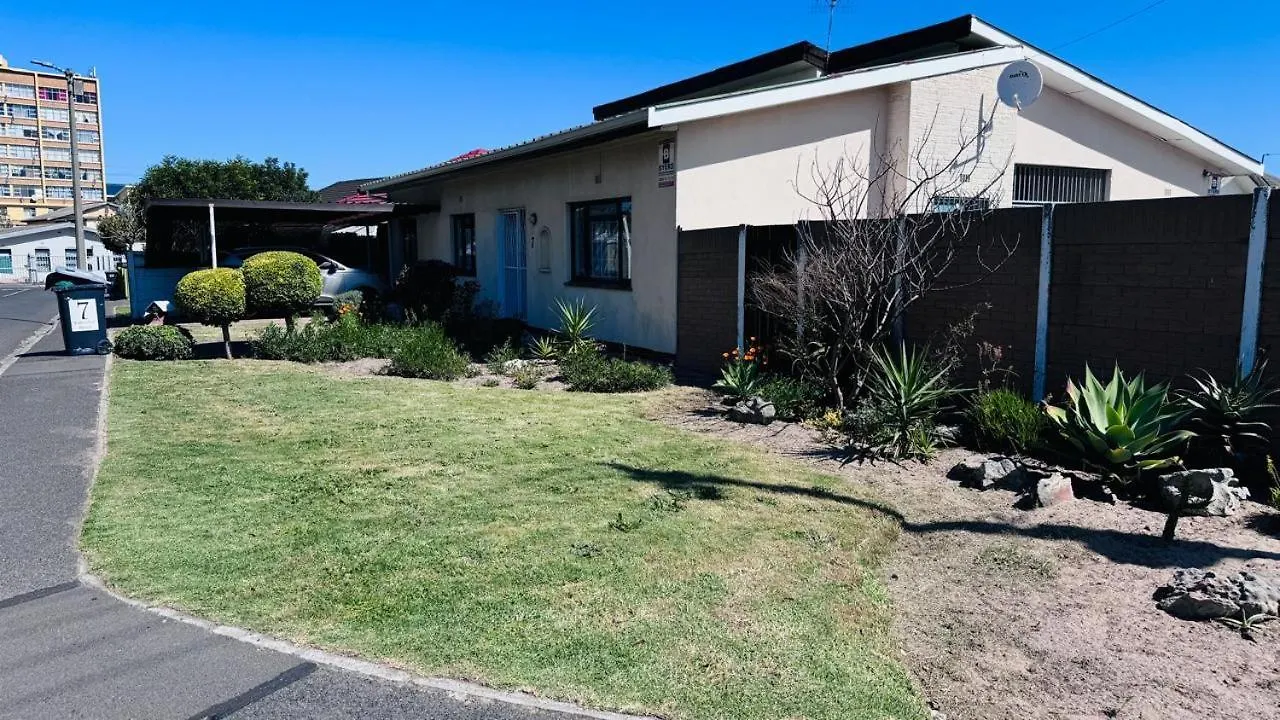 Leisure Lodges Family Room Parow Κέιπ Τάουν 0*,